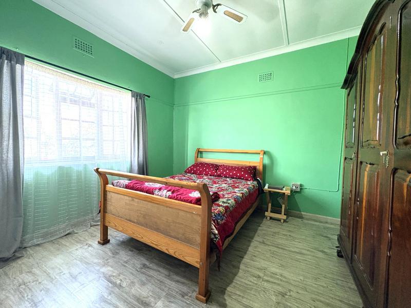 5 Bedroom Property for Sale in Southfield Western Cape